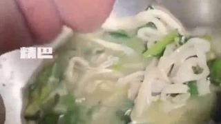 死无对证喜欢自慰！第一次被操到高潮抽搐叫霸霸【陌陌探探过时了！用下面简阶的】