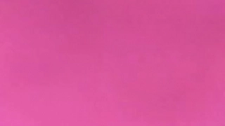 巨乳可愛的青梅竹馬，被我從前是班導的父親給播種抽插