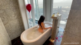 夺走继妹的初夜