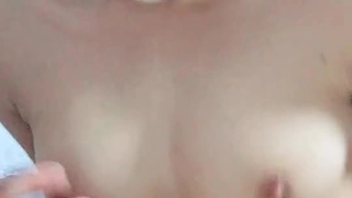 和男友通话后被操一小时