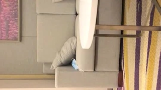 张佳楠个人资料姐姐发现弟弟在看黄片后很是着迷勾引弟弟乱伦啪啪- 野花在线观看免费观看高清中文 -