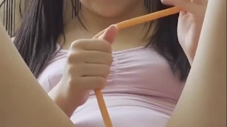 火辣少女爱后入，万子千孙要中出